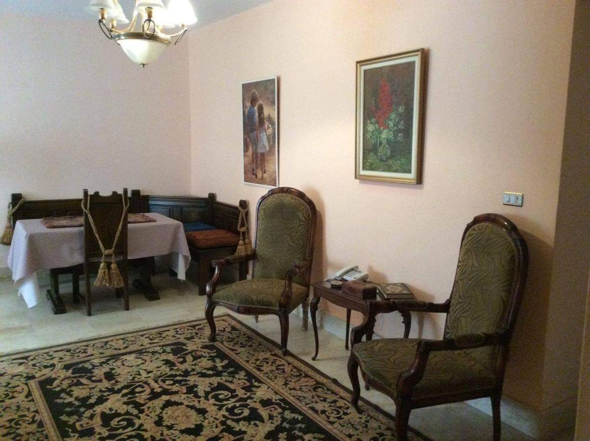 Sea & Garden View At Al-Muntazh Towers - إطلاله علي البحر و حدائق قصر المنتزه Apartamento Alexandria Exterior foto
