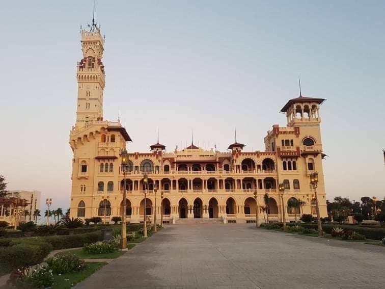 Sea & Garden View At Al-Muntazh Towers - إطلاله علي البحر و حدائق قصر المنتزه Apartamento Alexandria Exterior foto